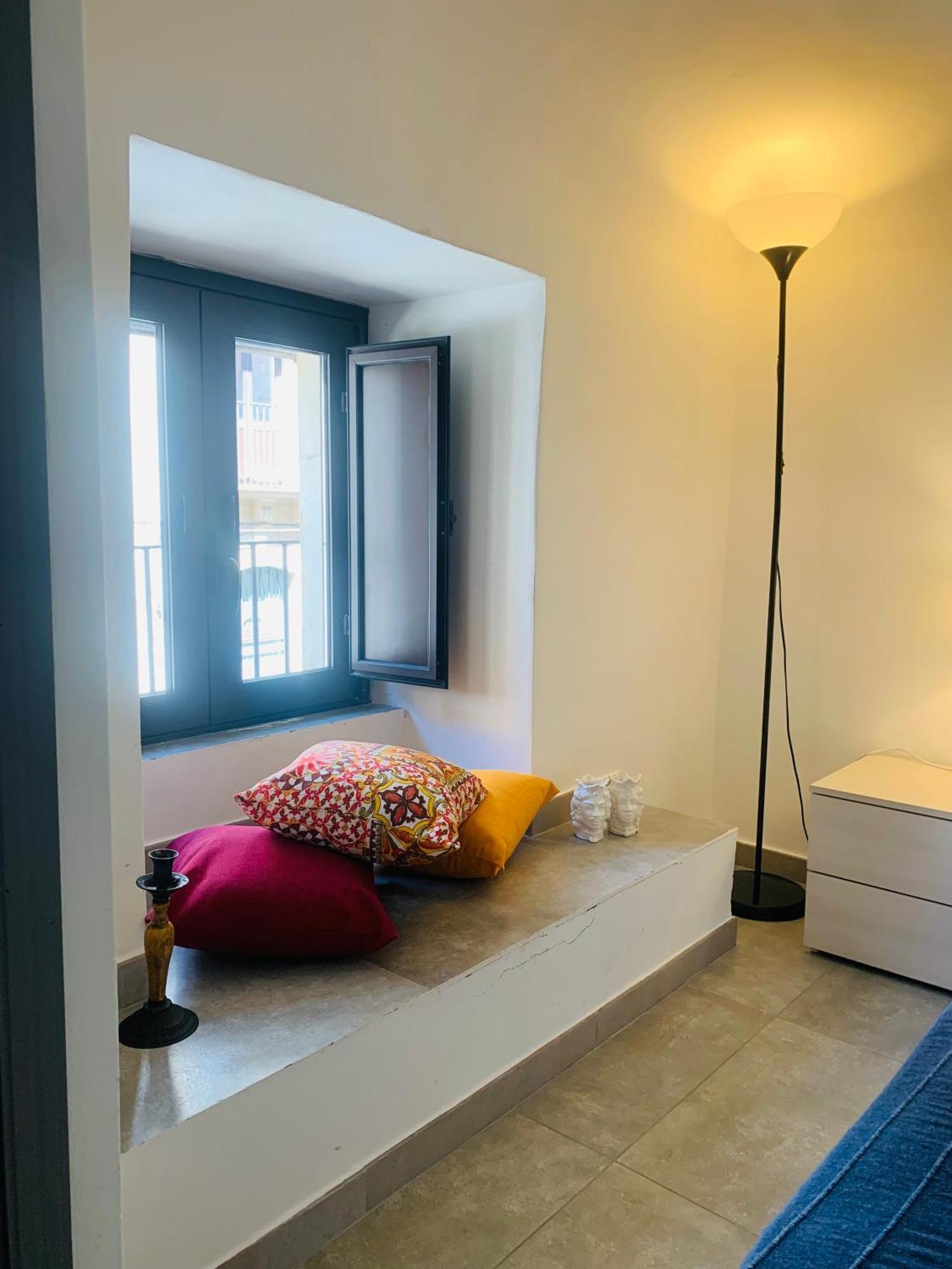 Center Living Apartment Katania Zewnętrze zdjęcie